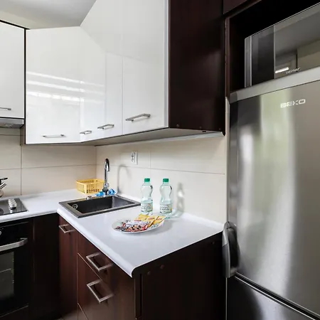 Park Zrodliska Spacious By Bookinghost Daire Łódź